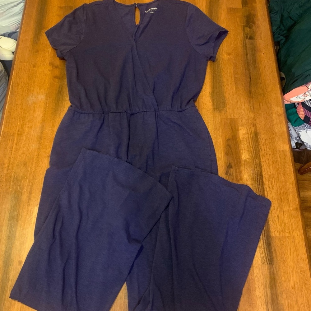 Soft Surroundings Jumpsuit Large Navy Blue Snap V-neck Short sleeve